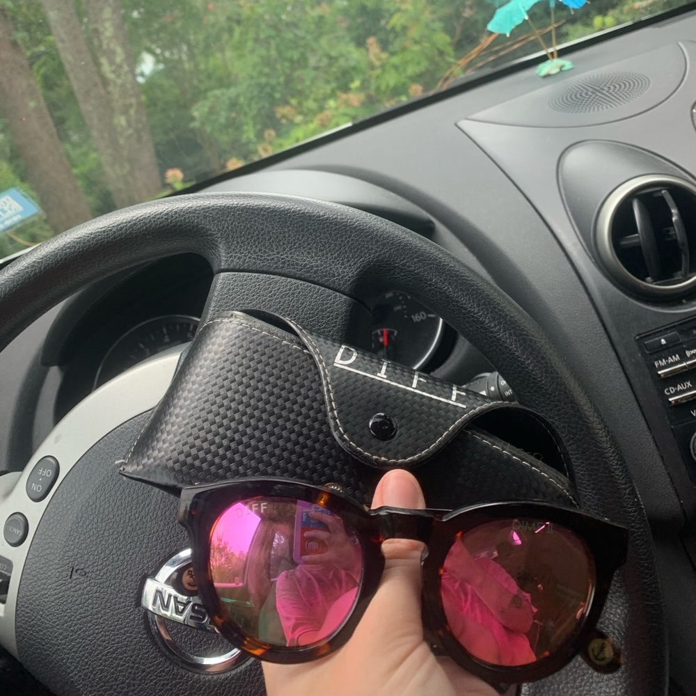 Diff Sunglasses - image 1